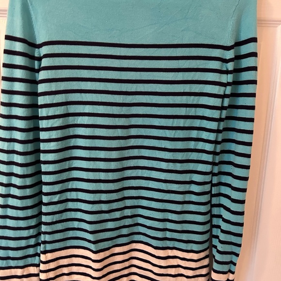 Women’s Lilly Pulitzer Pull Over Striped Top Size Small EUC - Picture 5 of 7